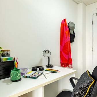 Silver En Suite City View - Image 6